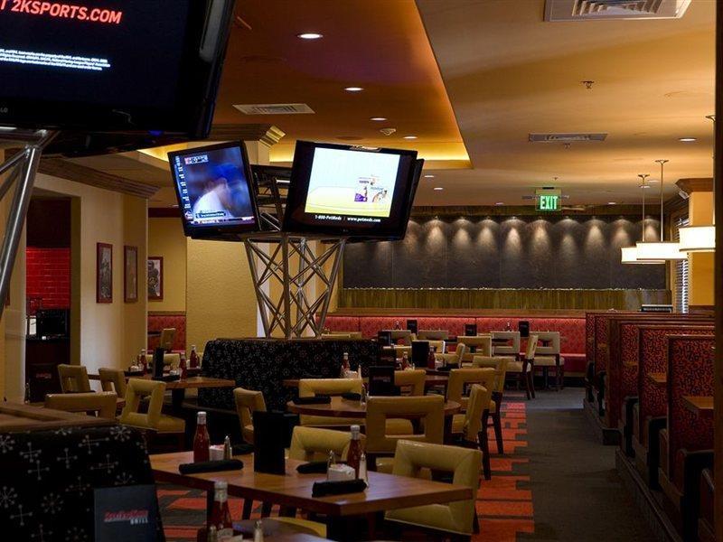 Holiday Inn San Antonio Northwest- Seaworld Area By Ihg Eksteriør bilde